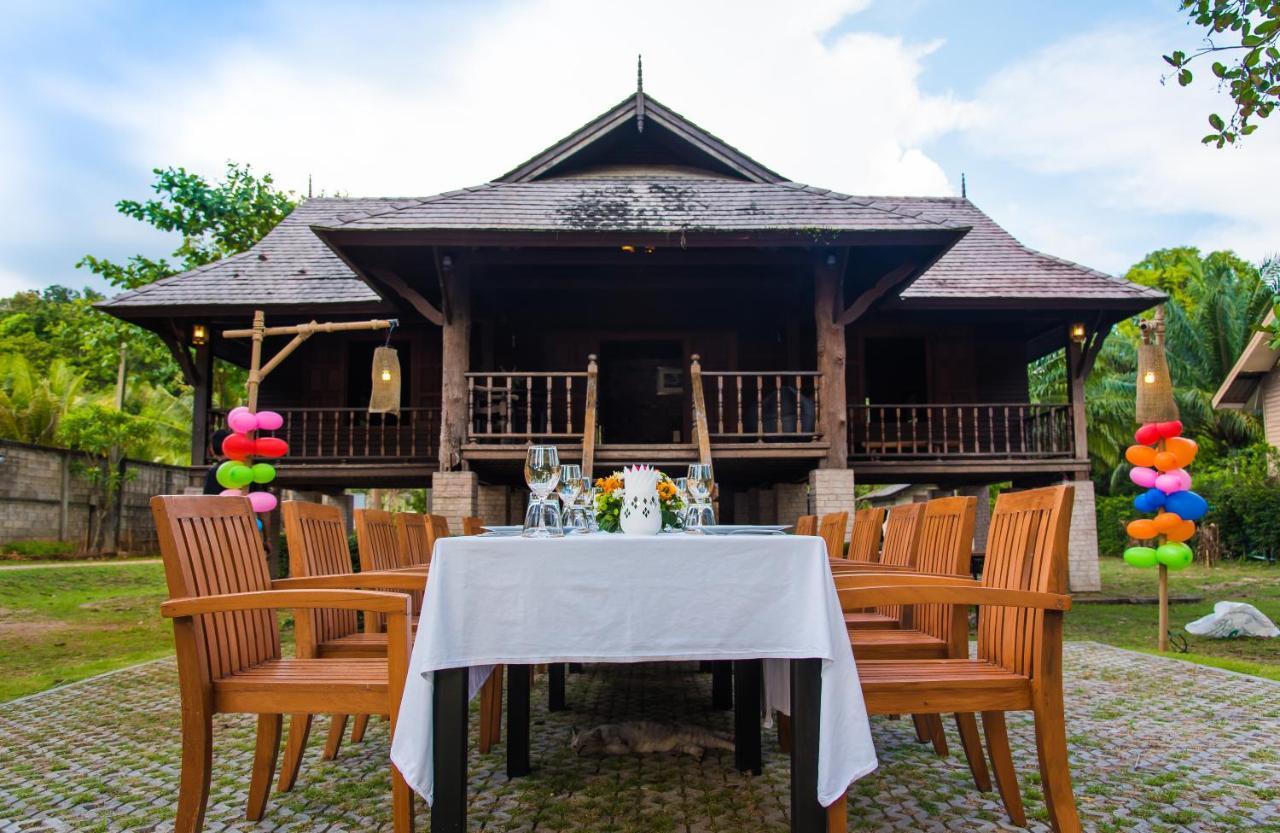 Villa Thalanena By The Beach Exteriér fotografie